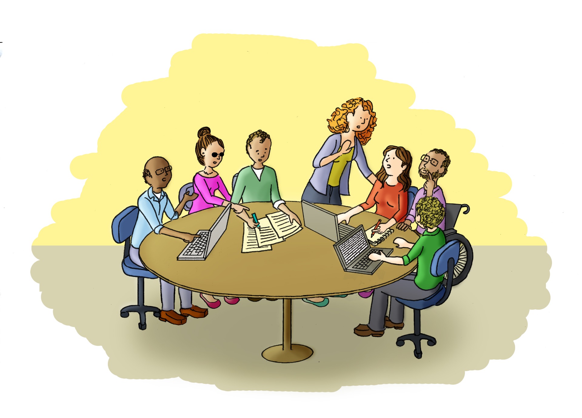 Em torno de uma mesa redonda de escritório, uma equipe de sete pessoas de diferentes perfis está sentada olhando relatórios em papel e laptops, enquanto discutem sobre o conteúdo. Uma pessoa está em pé e se apoia no ombro de outra.